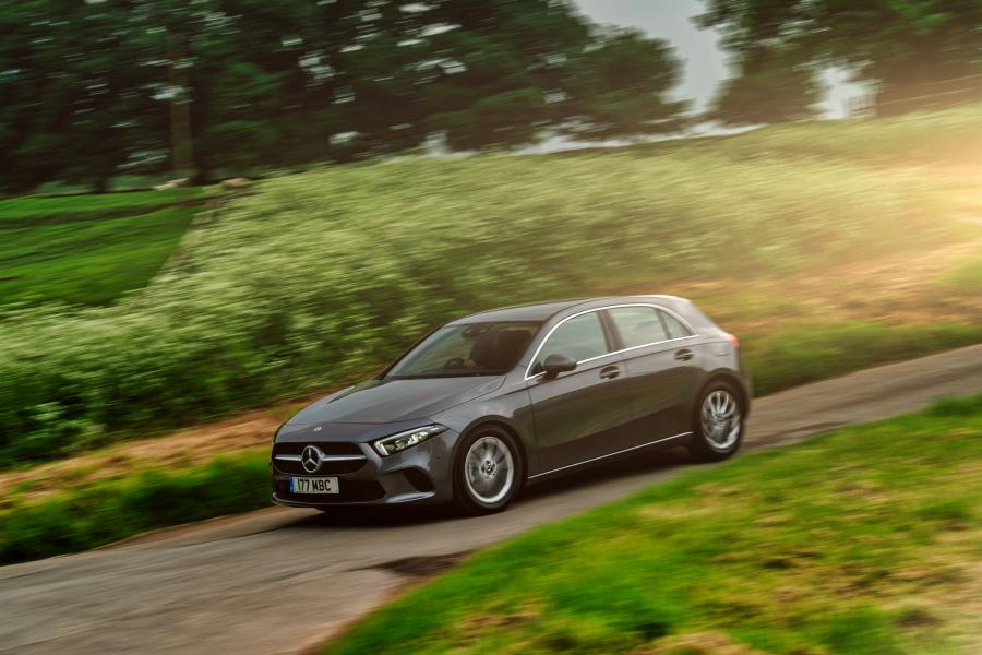  Mercedes-Benz A200 Sport (W177) 2018 года  (UK) (фото 2 из 40)